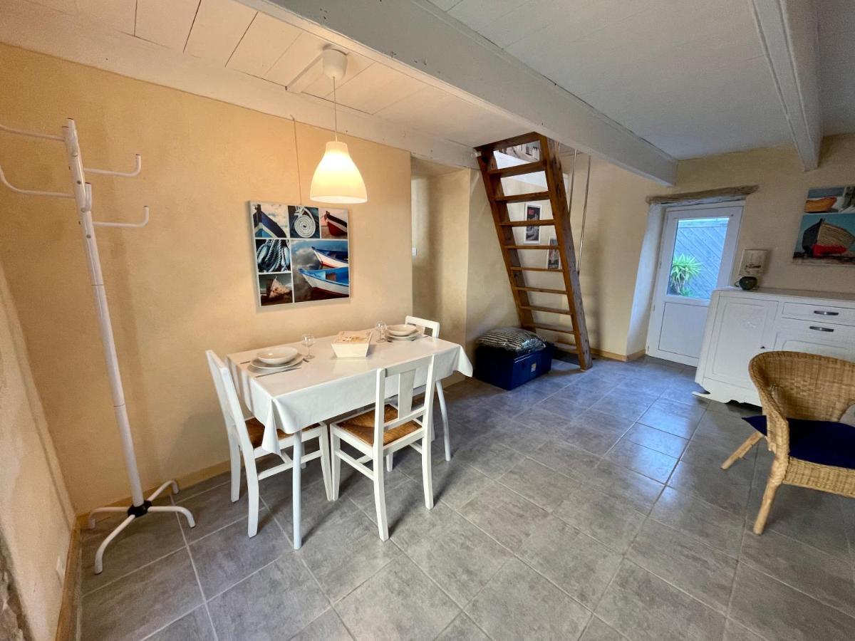 Authentique Penty Au Coeur Du Bourg Apartment Roscanvel ภายนอก รูปภาพ