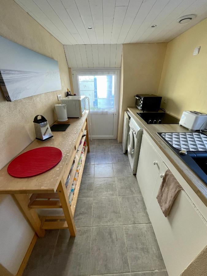 Authentique Penty Au Coeur Du Bourg Apartment Roscanvel ภายนอก รูปภาพ