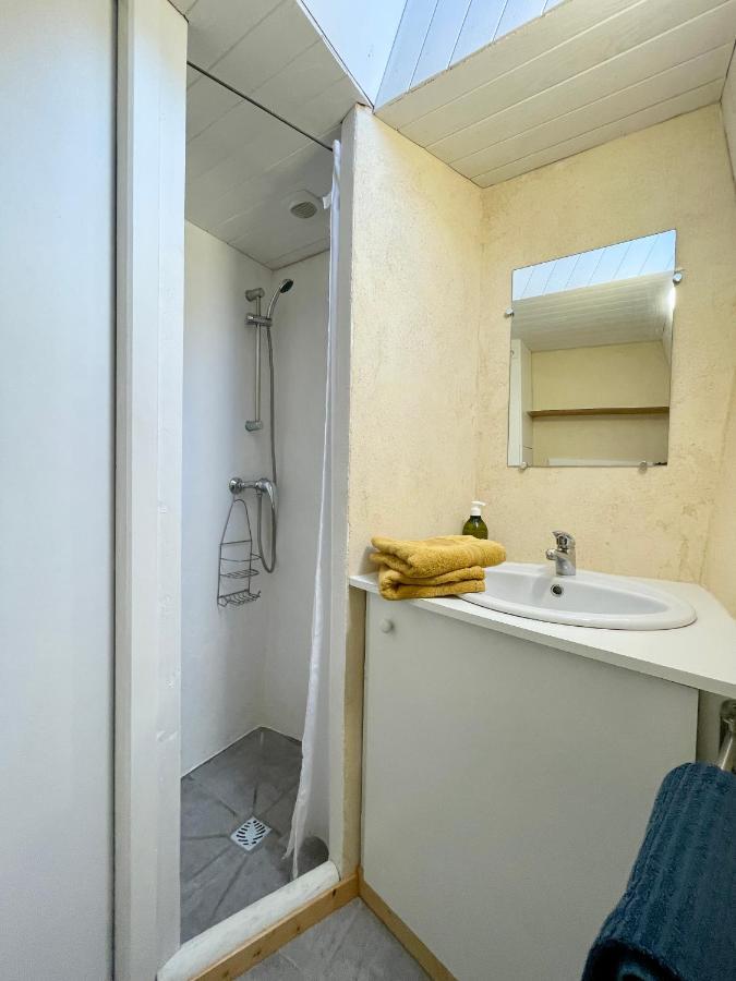 Authentique Penty Au Coeur Du Bourg Apartment Roscanvel ภายนอก รูปภาพ